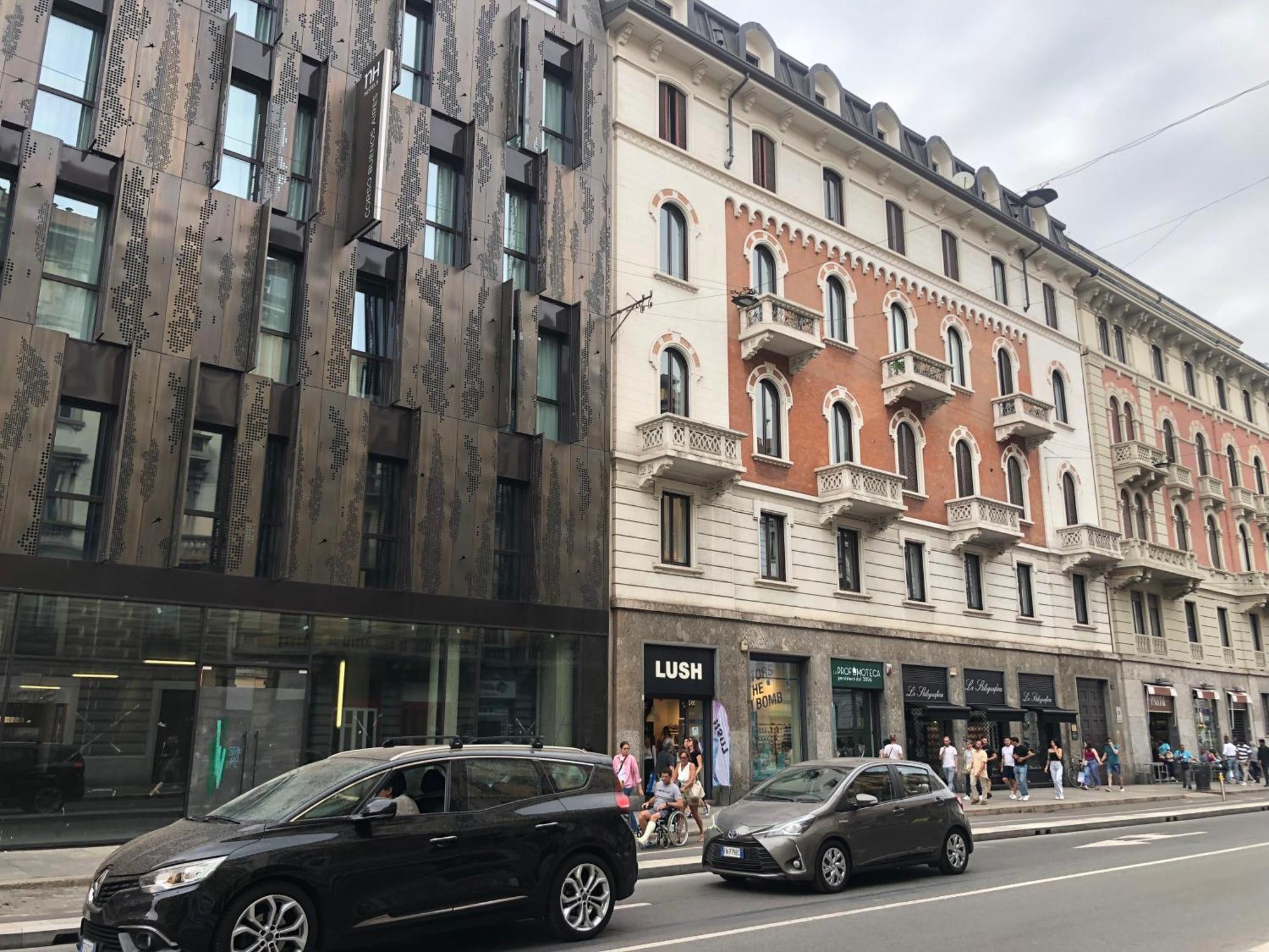 Mansarda Di Nolo-Mm Pasteur-Red Line — Photos 2